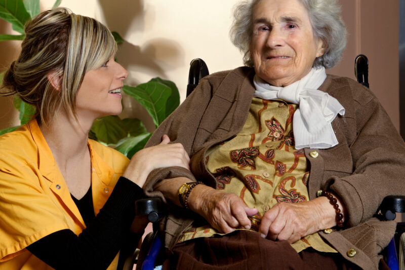 services d’assistance pour les personnes âgées